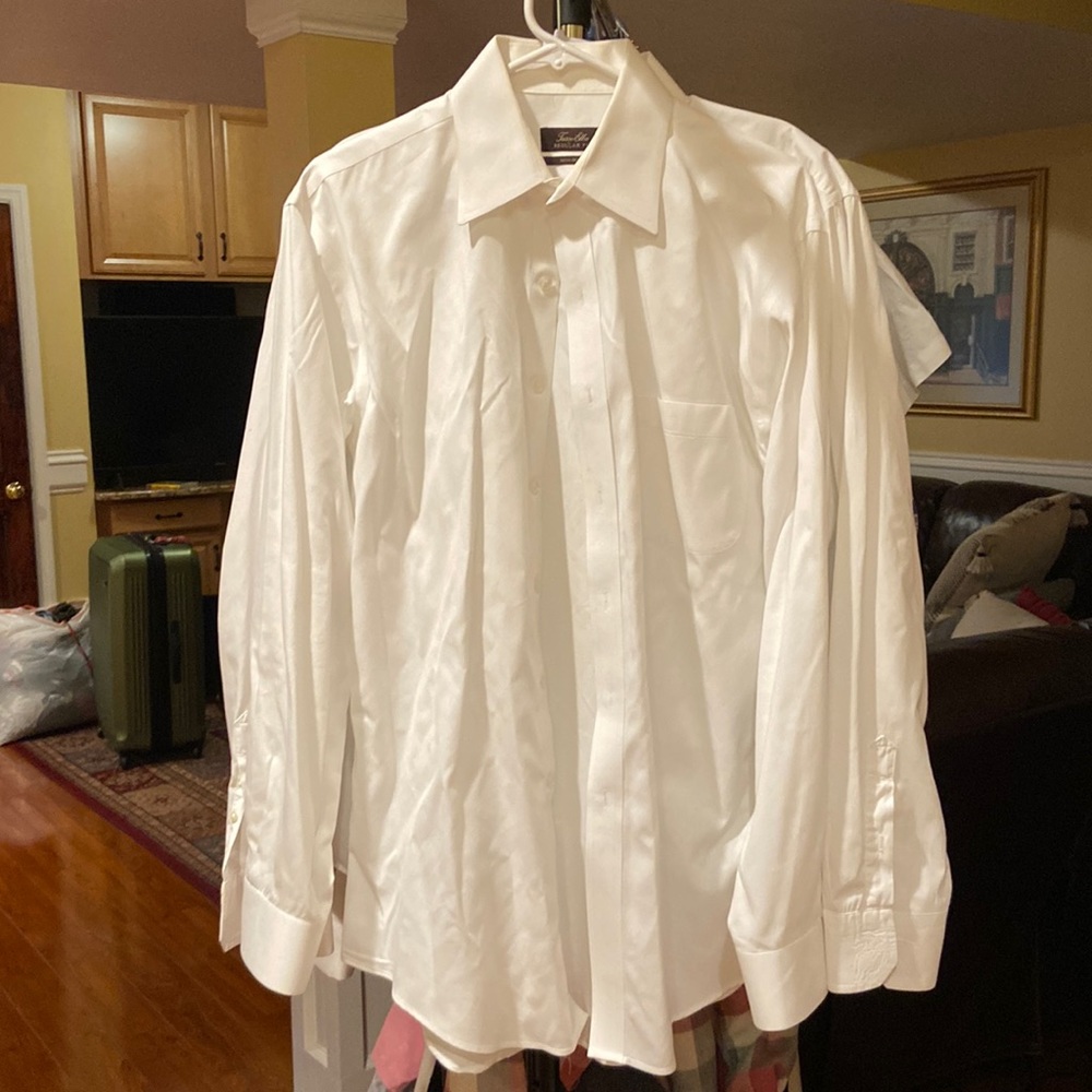 Tasso ella regular fir non iron button down